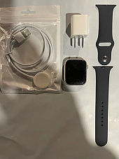 Used Apple Watch Series 7 45mm Silver Aluminum Case GPS with Midnight Band M/L